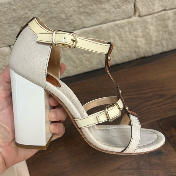 Dolce & Gabbana sandals size 37 - Picture 6 of 16